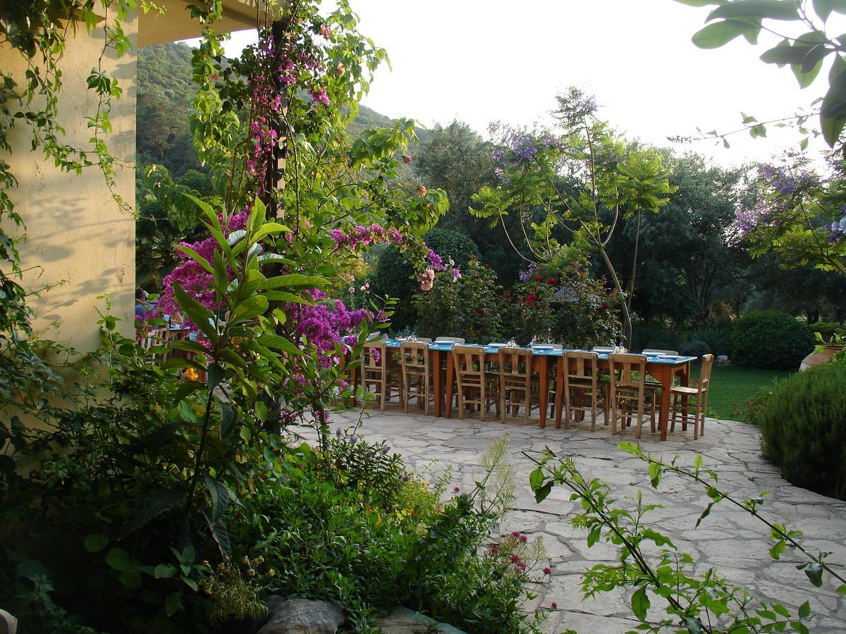 Emel Pension Guzelcamlı Exterior foto