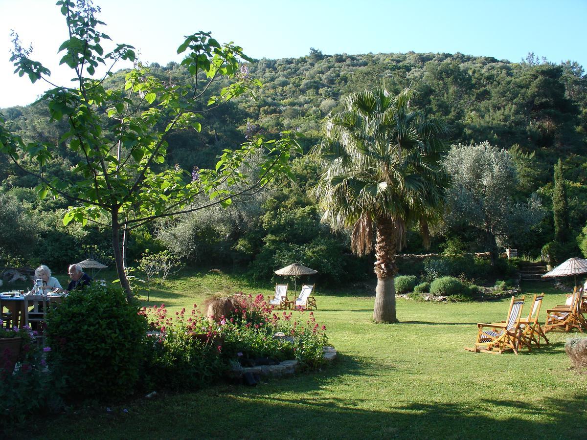 Emel Pension Guzelcamlı Exterior foto
