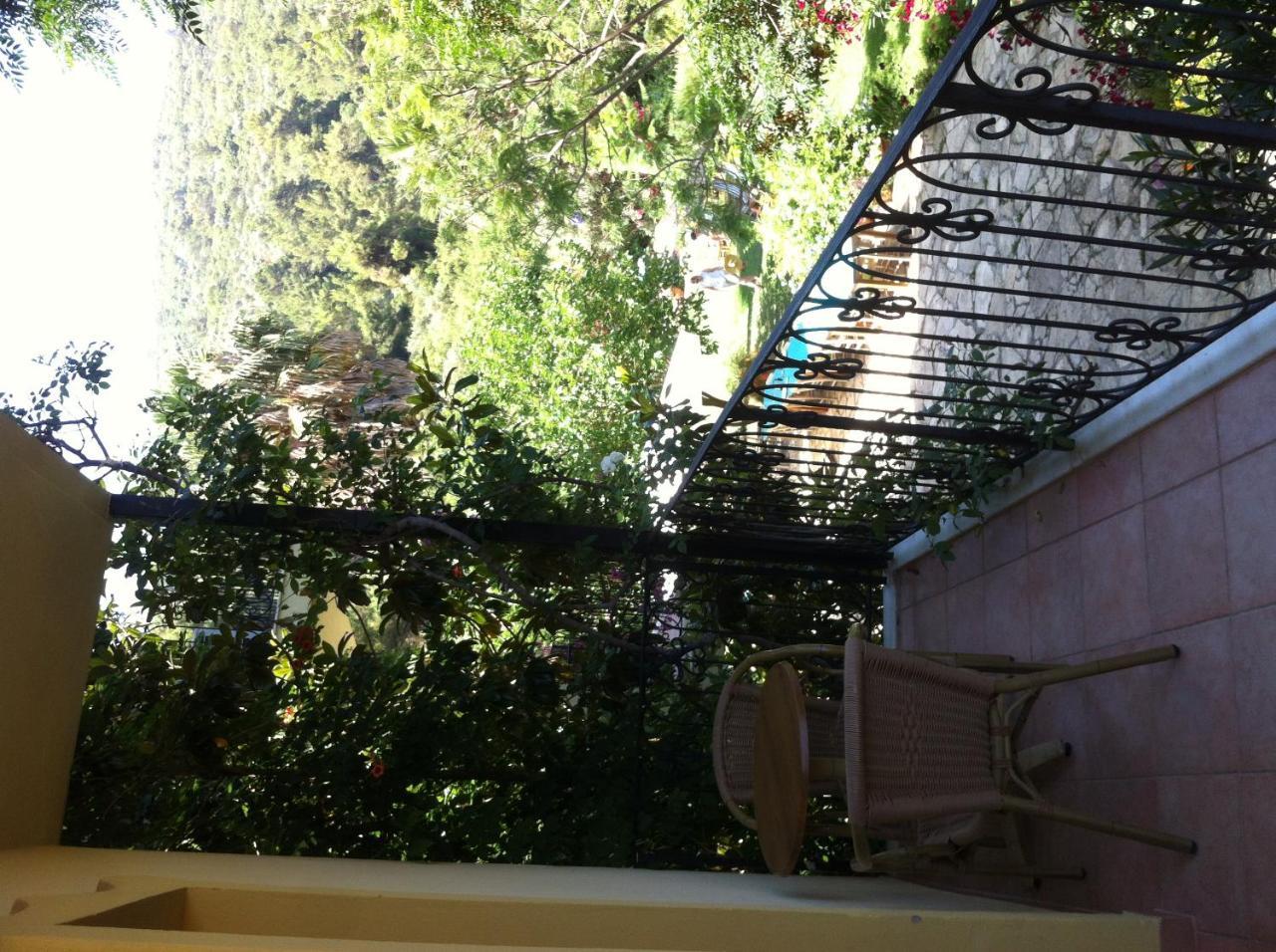 Emel Pension Guzelcamlı Exterior foto
